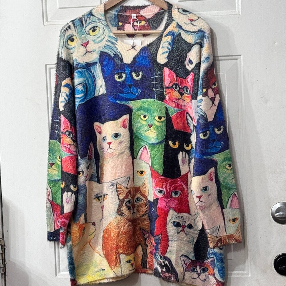 Nwt Gunest Women's Sz L Oversized Sweater Long Sleeve Multi Graphic Cats